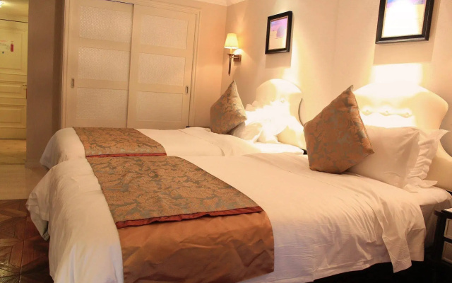 Отель Sanya Yalong Bay Sintra Suites