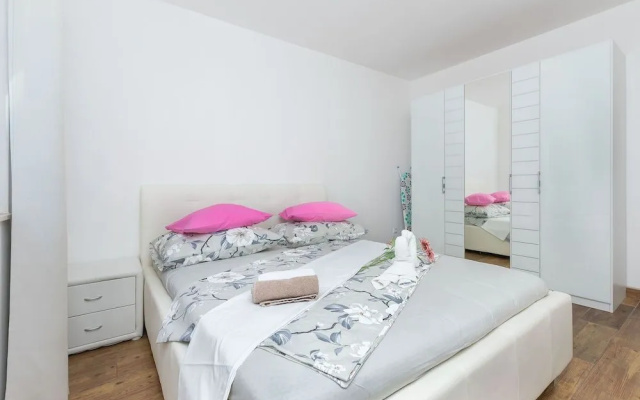 Apartments Lorenzo