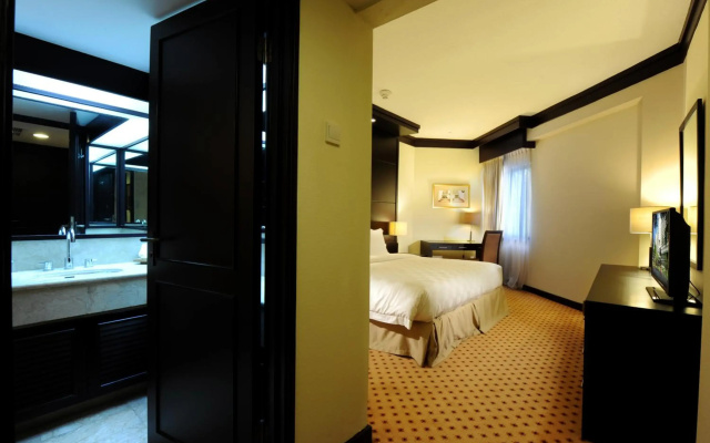 Отель Borobudur Jakarta