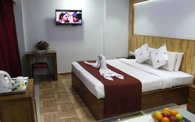 Sky Palace Hotel