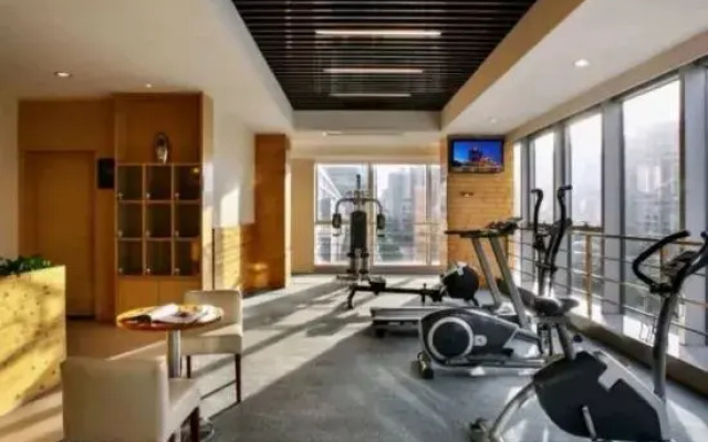 City Holiday Hotel (Chongqing West Railway Station)