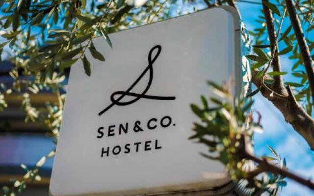Sen&co.hostel Фукуока вид на фасад