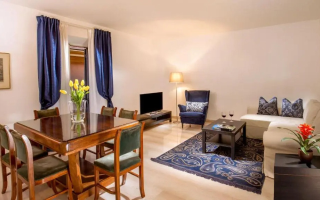 Alexander Apartment