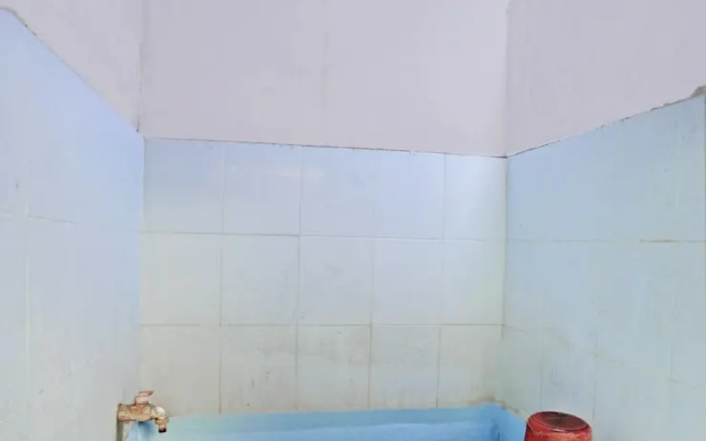 OYO Life 92921 Omaya Kost Syariah