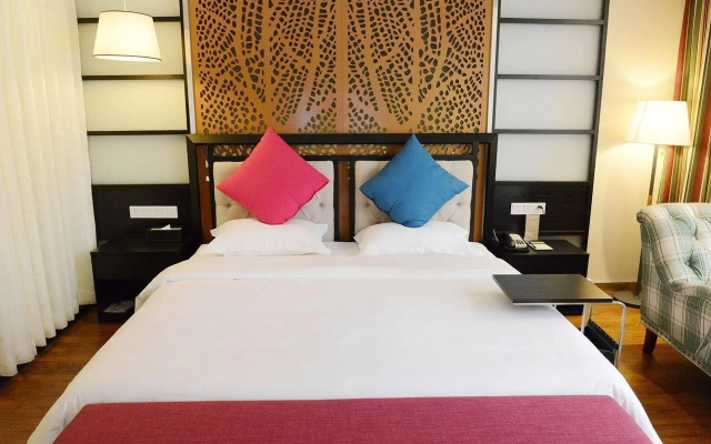 Merry Nest Hotel