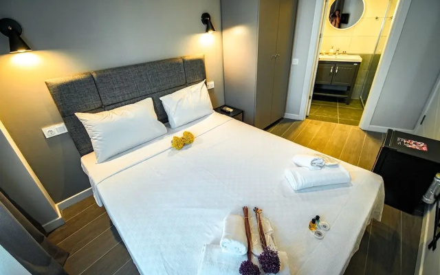 İrinikos Otel