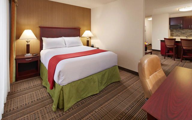 Отель Homewood Suites by Hilton Santa Maria