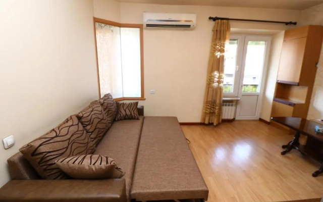 Stay Inn Apartments at Nalbandyan 50 street