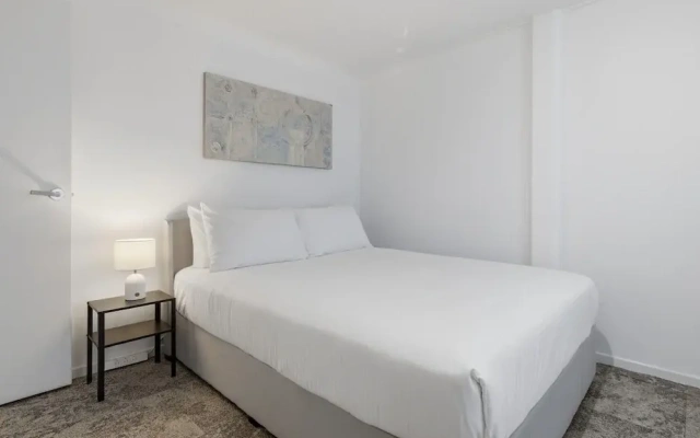 Coastal Escape With Courtyard and Parking