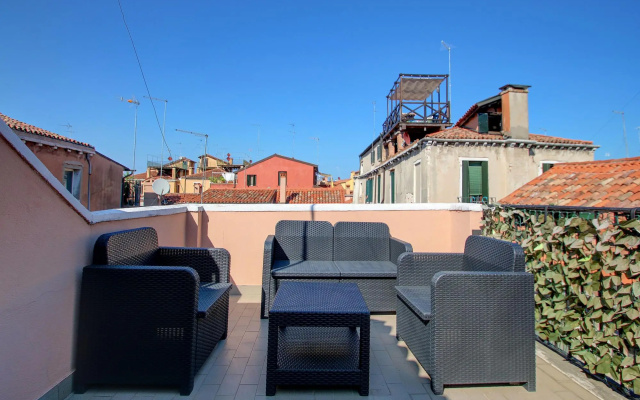 MARCOPOLO TERRACE, 5pax, 2bed, aircond, wifi