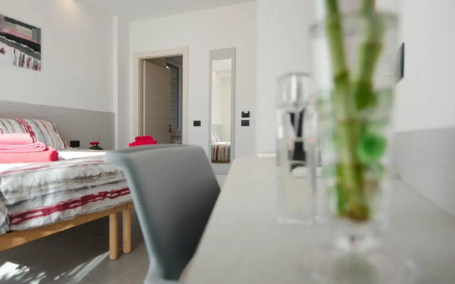 Varese Comfort Room