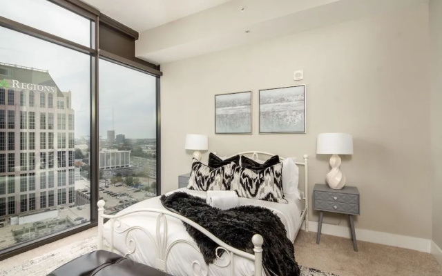 CHIC COLLECTION by NOHOTEL on Peachtree