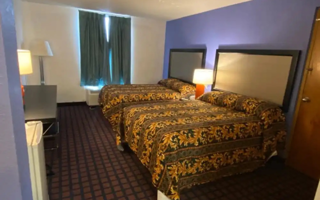 Indy Lodge