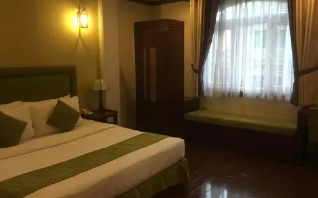 Asian Ruby Central Park Hotel Spa