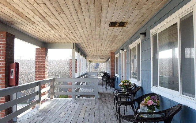 Montauk Oceanside Suites