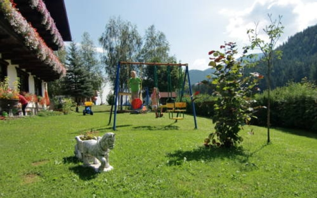 Höllerhof