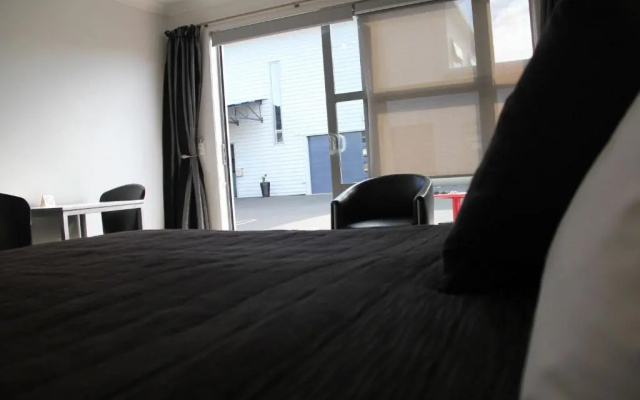 ASURE Pukekura Motor Lodge