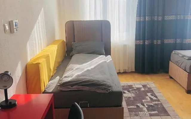 Central 75m² Apartment at Belvedere Palace