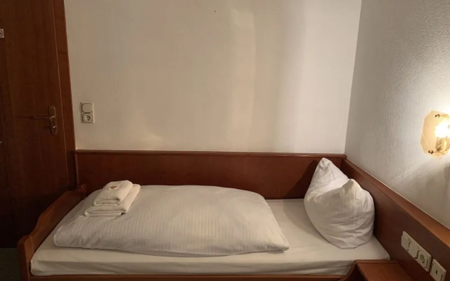 Hotel Pension Garni Hofgarten