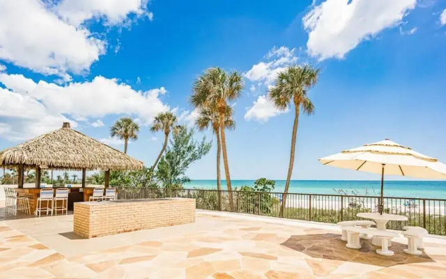 Ocean Sands 1101 by Distinctive Beach Rentals