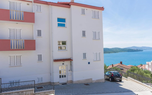 Apartment Ljuba