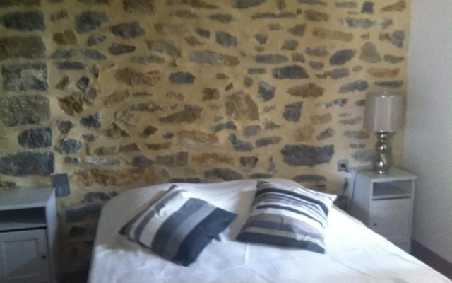 Écurie De Cucugnan. Chambres d'hotes