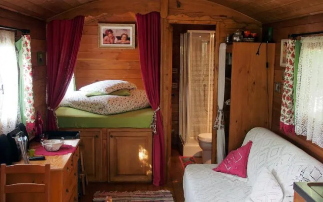 Country house Zirkuswagen Emma Cabrières
