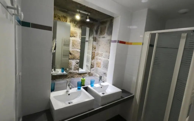 La Maison - Hotel & Gite