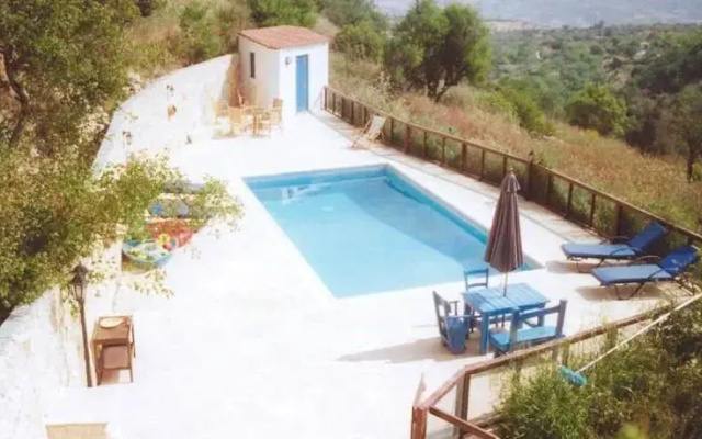 Arodaphne Cottage