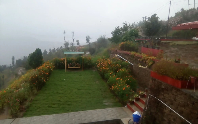 Panchachuli House