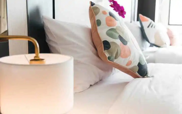 Qlosest Hotel