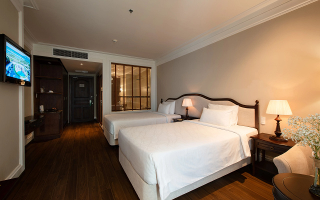 Sunrise Nha Trang Beach Hotel & Spa