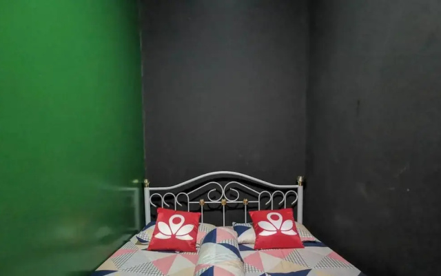SPOT ON 89769 Mirzal Guest house