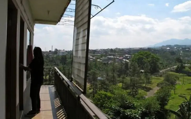 Pondok Balebat 2 Resident Hotel