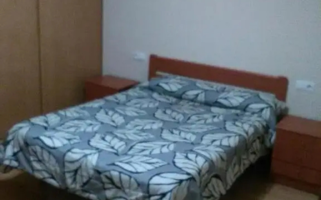 APARTAMENTO PERGAR I - 4 PERSONAS DESDE 35e-WIFI