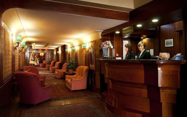 Hotel Galles
