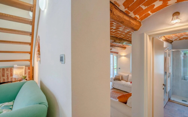 Amazing Home in Ferrere With Wifi and 1 Bedrooms