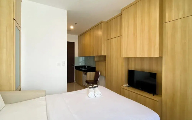 Modern Design And Homey Studio Ciputra World 2 Apartment