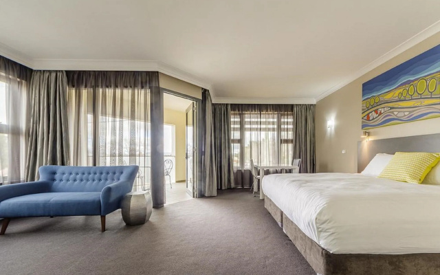 Club Cowra Motel