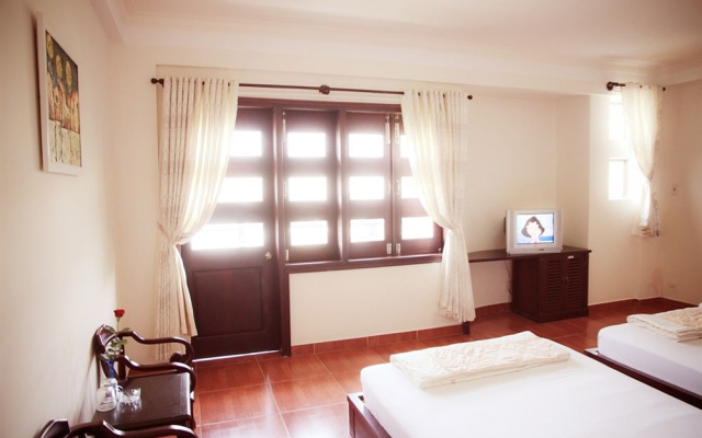Pha Le Xanh 1 Hotel