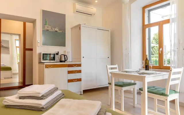 Apartments Maja