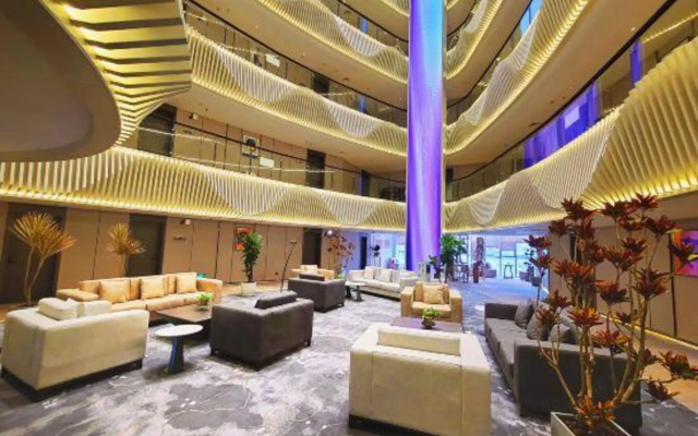 Jinghu Hotel