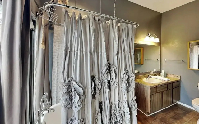 Alto Mountain Sojourn by Ruidoso Vacation Rentals