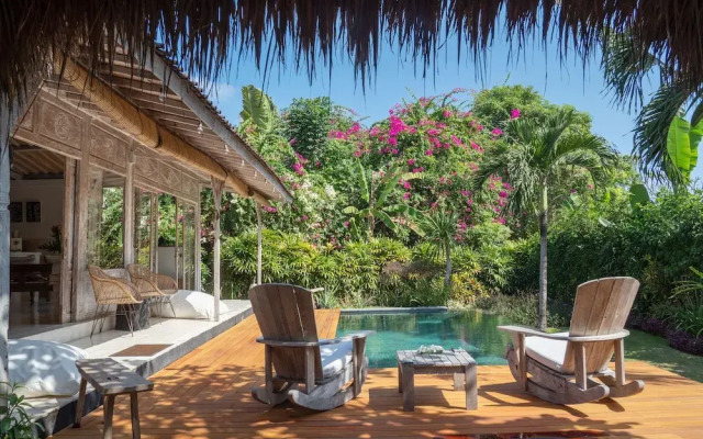 Santai Beach House