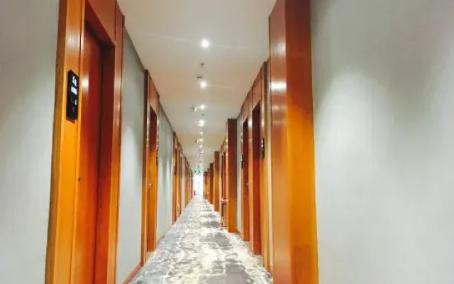 MeiYe Hotel (Guangzhou Shixi Subway Station)