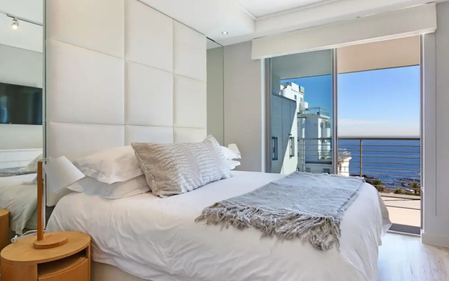 Ocaso by Totalstay