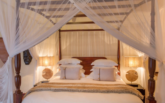 Royal Madikwe Game Lodge