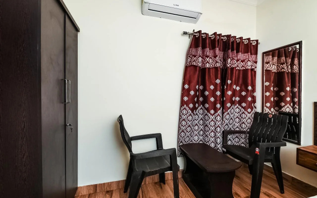 Hotel Naidu Grand by OYO Rooms