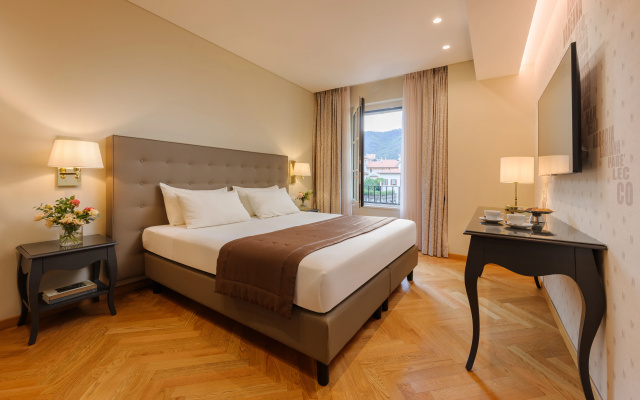 Palace Hotel