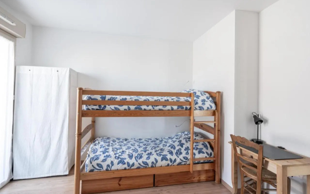 A Portee de Mer. Appt 70m2, 2ch+Parking